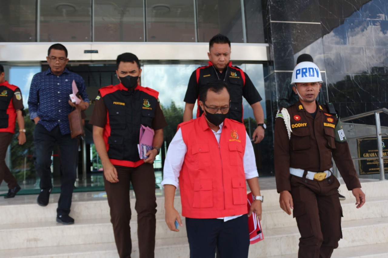 Dugaan Korupsi Pembangunan Stadion Banggai Laut, Kejati Sulteng Tahan Kadis PUPR
