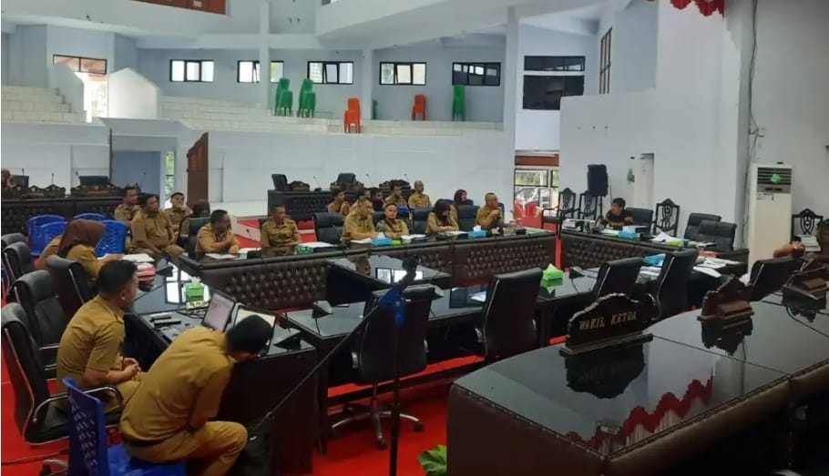 Banggar DPRD Kota Kotamobagu Rapat Bersama TAPD