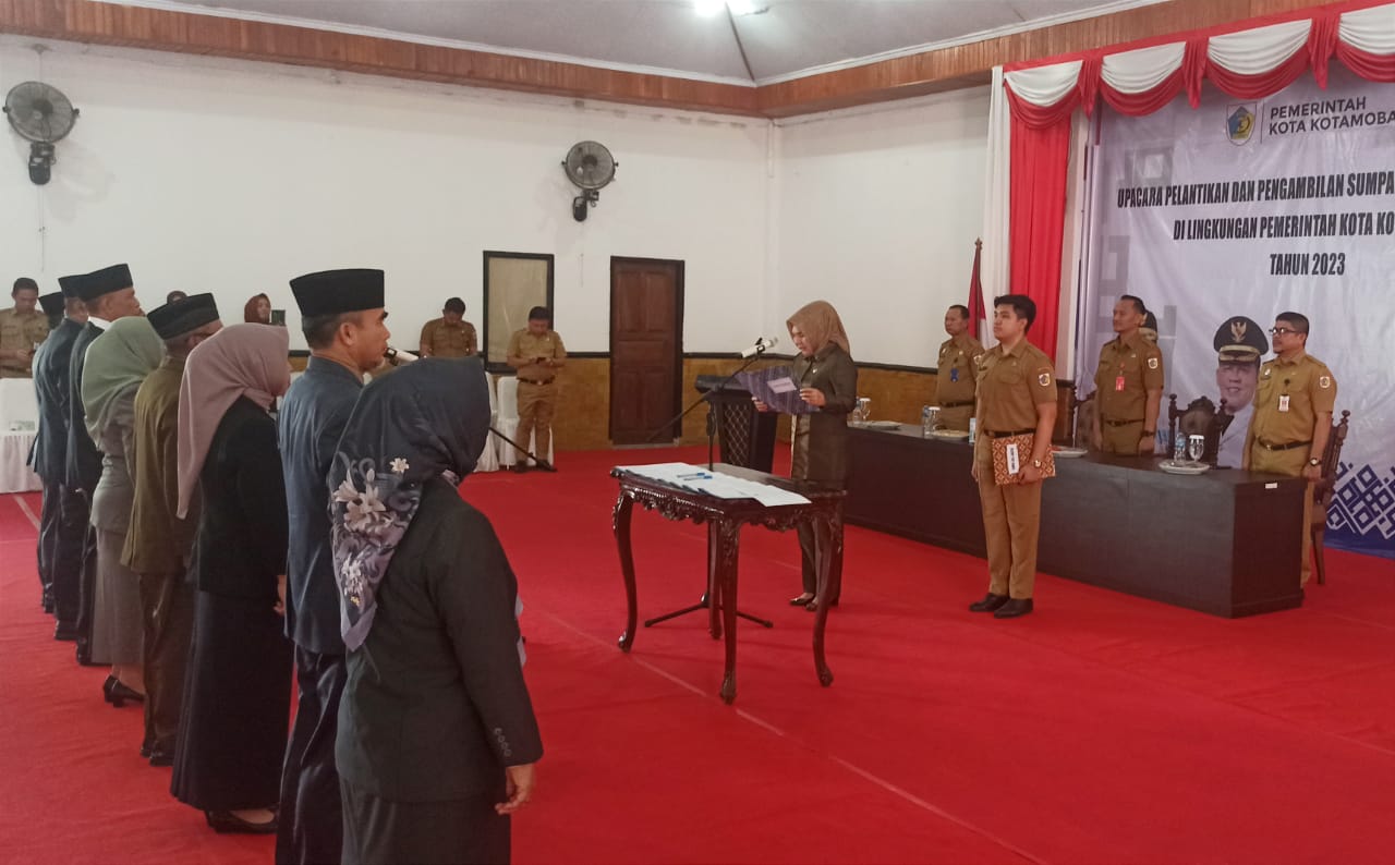 Wali kota Tatong Bara Lantik 8 Pejabat Eselon II