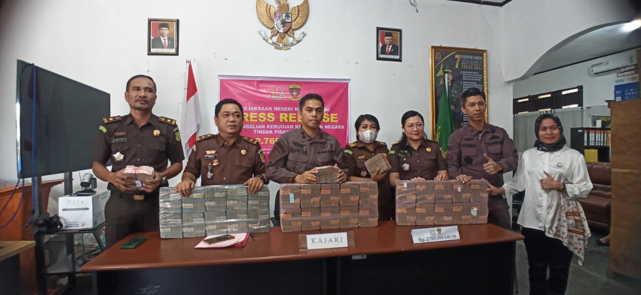 Kejari Kotamobagu Terima Pengembalian Uang Kerugian Negara dari Kasus Korupsi Rehabilitasi Jalan Insil Baru-Insil Induk