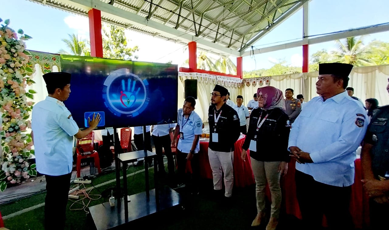Aplikasi Silaras dan Pinahagi Resmi di Launching Bupati Bolsel Iskandar Kamaru