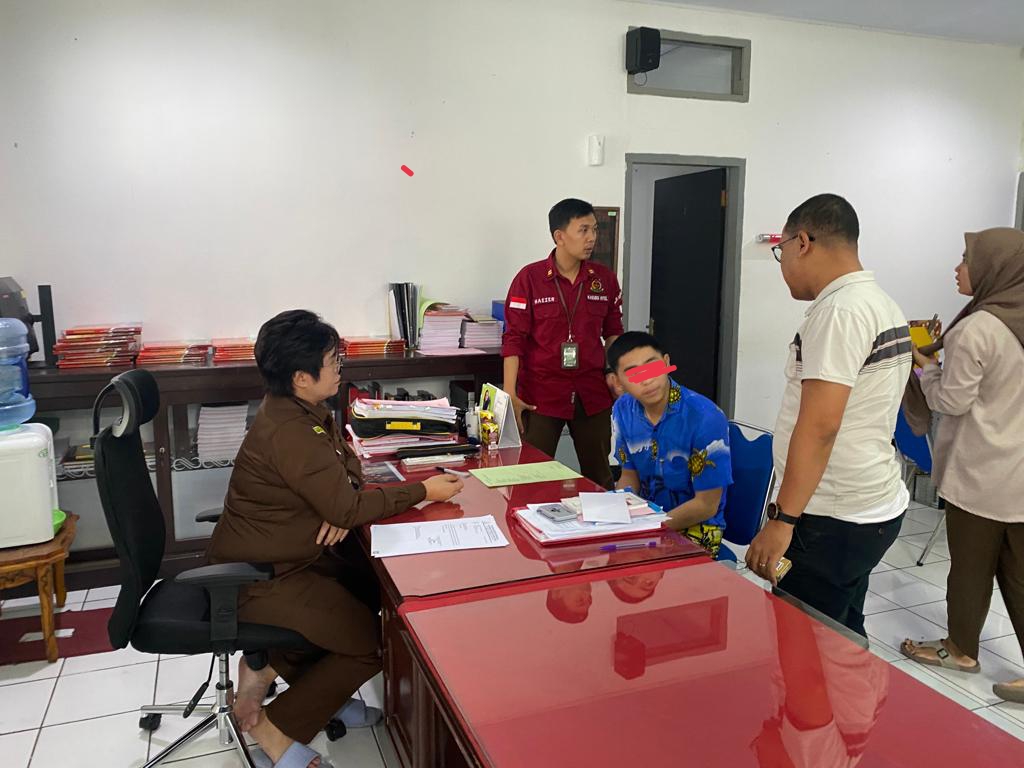 Kejari Minahasa Terima Pelimpahan Tersangka dan Babuk Kasus Tarkam Tolok Totolan dari Polisi