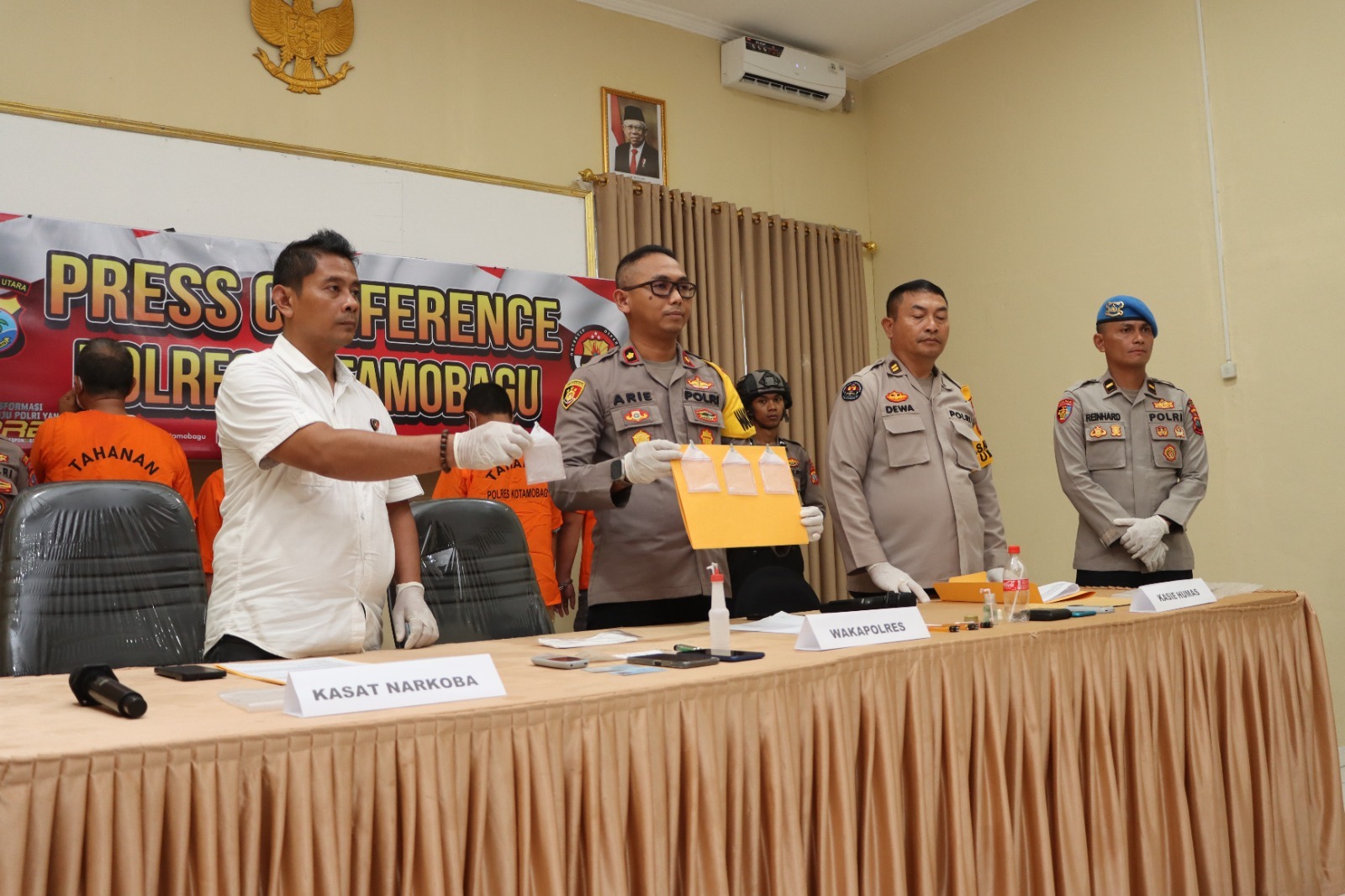 Satresnarkoba Ringkus 4 Terduga Pelaku Jaringan Narkotika di Kotamobagu Sulawesi Utara