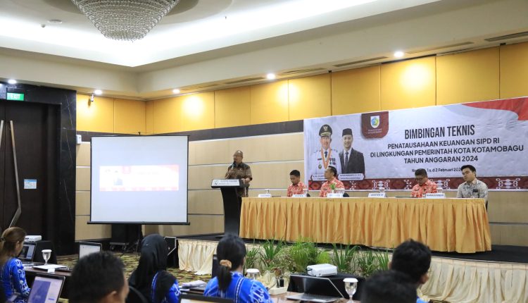Asripan Nani Buka Bimtek Penatausahaan Keuangan SIPD RI