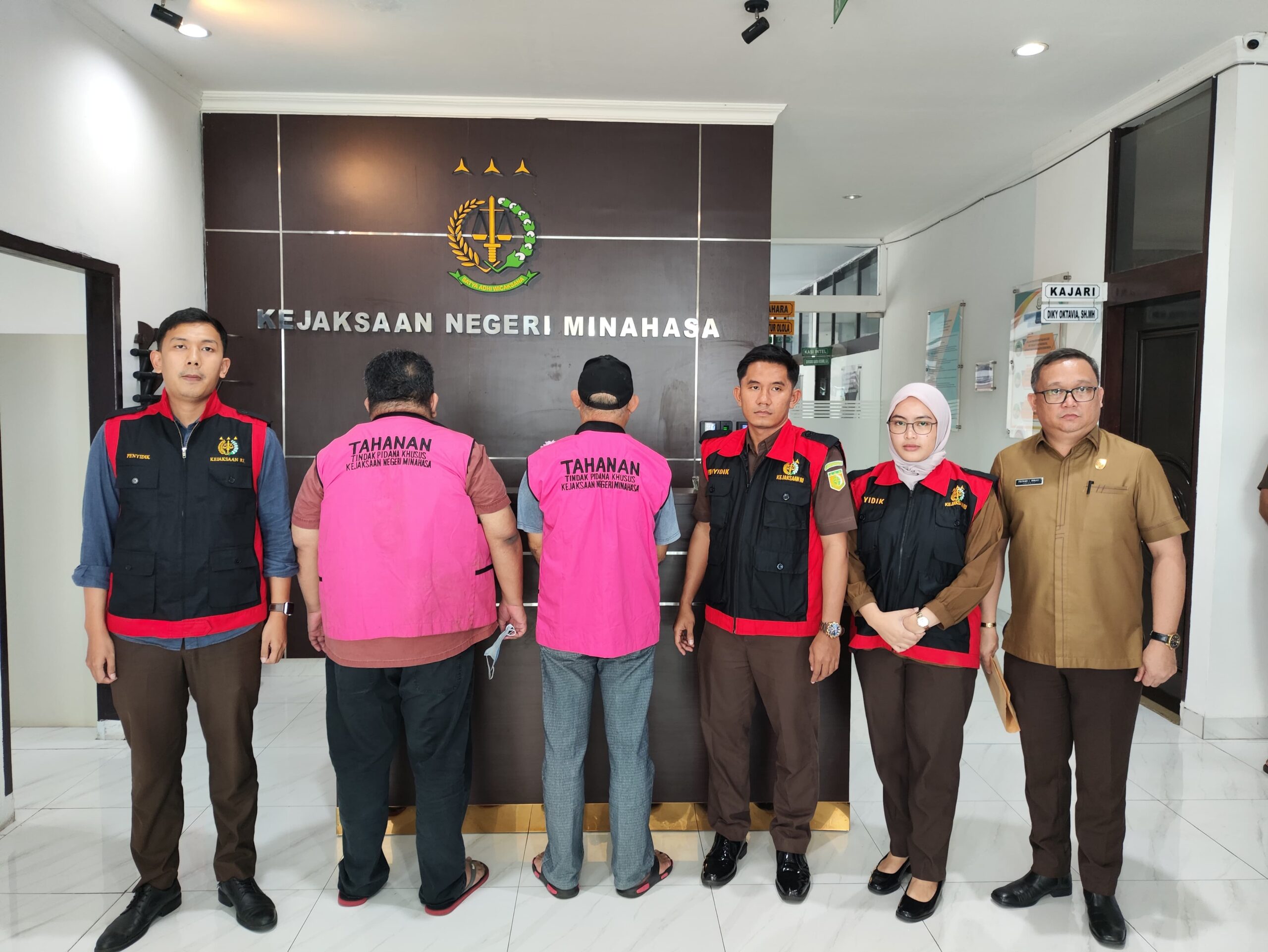 Kejari Minahasa Tetapkan 2 orang Sebagai Tersangka Kasus Dugaan Korupsi Belanja Modal DPRD TA 2022, Salah Satunya Mantan Sekwan
