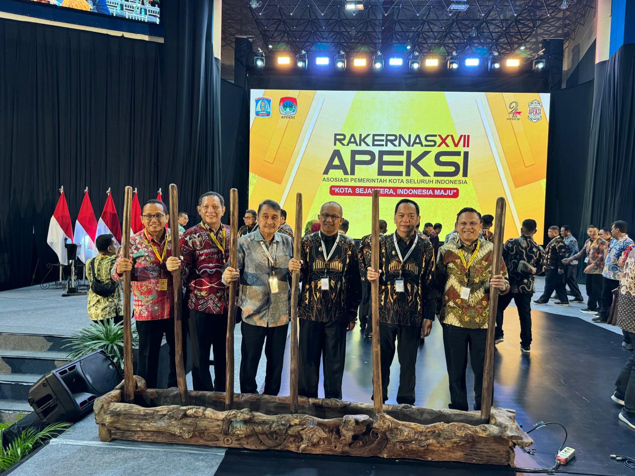 Pj. Wali kota Kotamobagu Hadiri Rakernas XVII APEKSI di Kaltim
