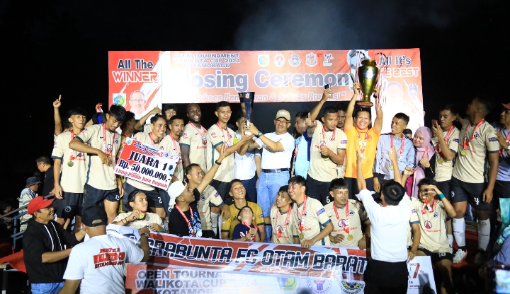 Asripan Nani Resmi Tutup Tournament Sepakbola Walikota Cup 2024