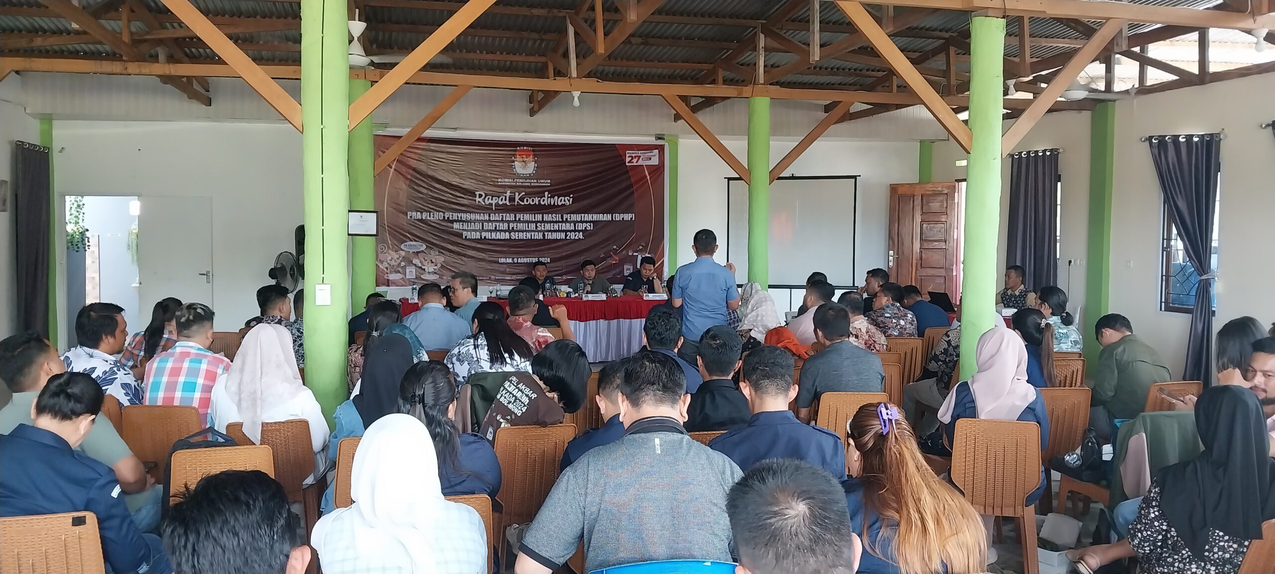 KPU Bolmong Rapat Koordinasi Pra Pleno Penyusunan Daftar Pemilih Hasil Pemutakhiran (DPHP) Menjadi Daftar Pemilih Sementara (DPS) pada Pilkada Serentak Tahun 2024