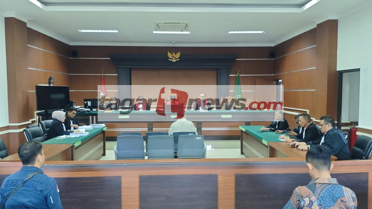 EP dan JK di Tuntut Jaksa Kejari Minahasa atas Kasus dugaan Korupsi Belanja modal di DPRD Minahasa T.A 2022