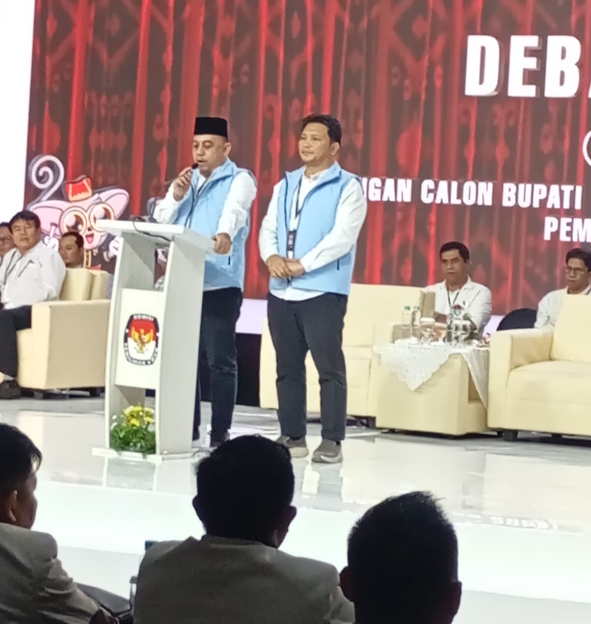 Yusra Alhabsyi – Dony Lumenta Siapkan Beasiswa Perguruan Tinggi Bagi Anak Berprestasi dan Kurang Mampu