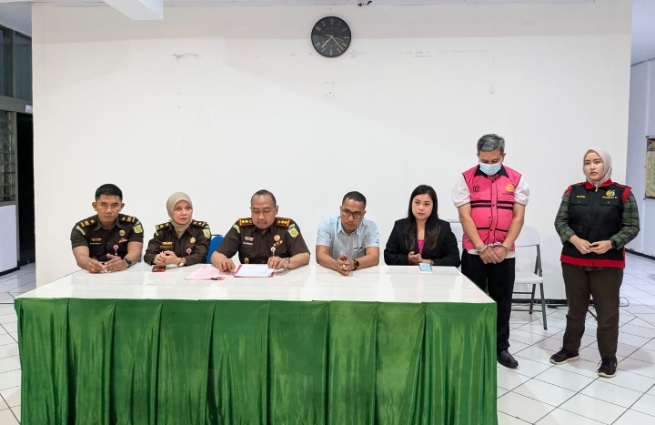 Kejari Minahasa Tetapkan Mantan Bendahara Dinas Pendidikan Tersangka Dugaan Korupsi Dana TPG dan Gaji THL 