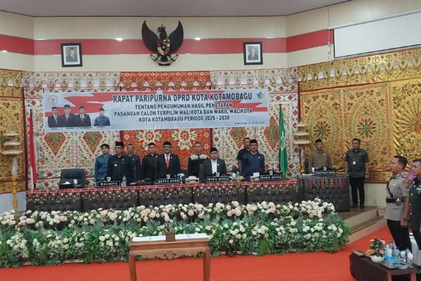 DPRD Kota Kotamobagu Gelar Paripurna Penetapan Calon Terpilih Walikota dan Wakil Walikota Periode 2025 – 2030