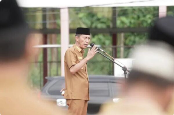Bupati Iskandar Kamaru Ingatkan Pentingnya Penegakan Disiplin ASN