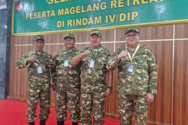Wakil Bupati Deddy Abdul Hamid Ikuti Retret Hari Pertama di Akmil Magelang