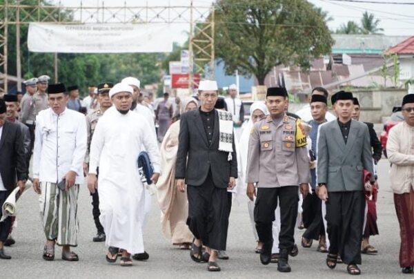 Bupati Iskandar Kamaru Dan Wakil Bupati Deddy Abdul Hamid Ucapkan Selamat Idul Fitri 1446 Hijriyah