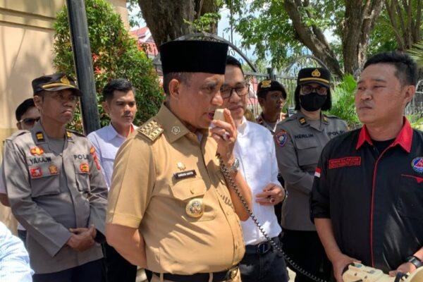 LS-ADI Gelar Demo, Minta Gubenur Sulteng Berkomitmen Penuhi Janji Kampanye