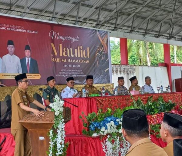 Peringati Maulid Nabi 1447 H, Bupati Iskandar Kamaru ajak Masyarakat Lebih Bijak Bermedia Sosial