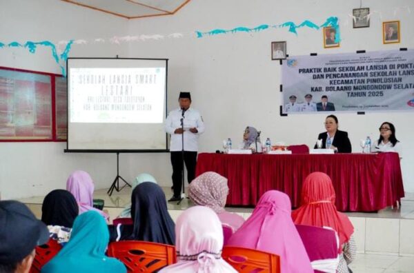 Buka Praktik Baik dan Pencanangan Sekolah Lansia di Desa Tolotoyon, Ini Harapan Wabup Deddy Abdul Hamid