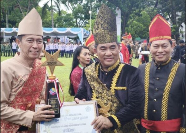 Terima Penghargaan Tebaik 1 Dari Gubernur Sulut, Iskandar Kamaru : Untuk Masyarakat Bolsel