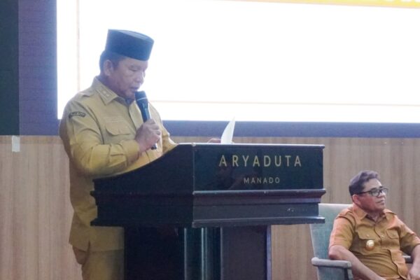 Kembali Raih Prestasi ,Wabup Deddy Ungkap Strategi Pengentasan Kemiskinan di Forum TKPKD Sulut