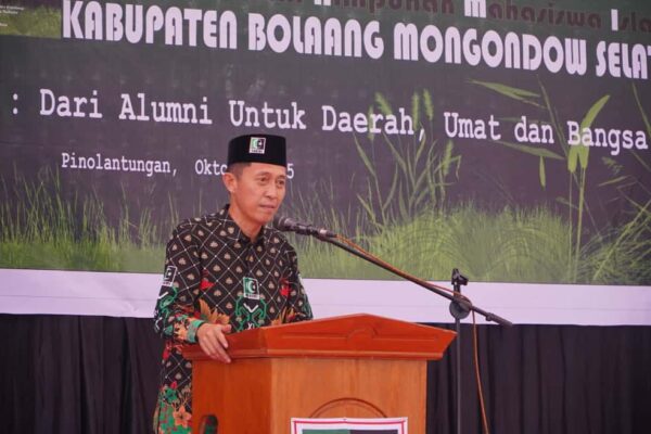 Bupati Iskandar Kamaru Hadiri MUSDA III KAHMI Bolsel