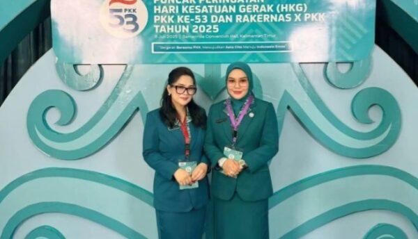 Ketua TP PKK Rindah Gaib bersama Sekretaris Resty Somba hadiri HKG PKK di Samarinda