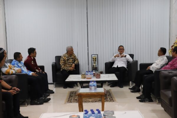 Kunjungan Kerja Kakanwil BPN Sulteng Kejati ke Kejati 