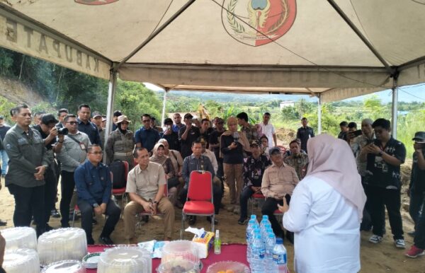 Menteri Transmigrasi Tinjau Lokasi Pembangunan Kampus Patriot di Sigi