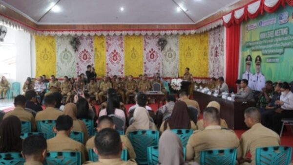 Walikota Weny Gaib buka High Level Meeting