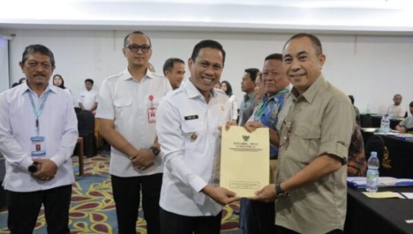 Wali Kota Weny Gaib buka Pendidikan dan Pelatihan Perkoperasian