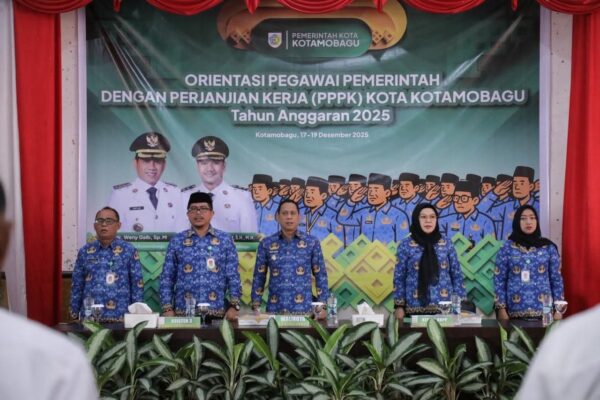 Wali Kota Weny Gaib buka Kegiatan Orientasi PPPK Tahun 2025