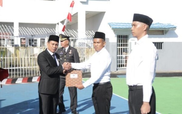 Wali Kota Weny Gaib Serahkan Remisi Narapidana di Rutan Kelas II B Kotamobagu