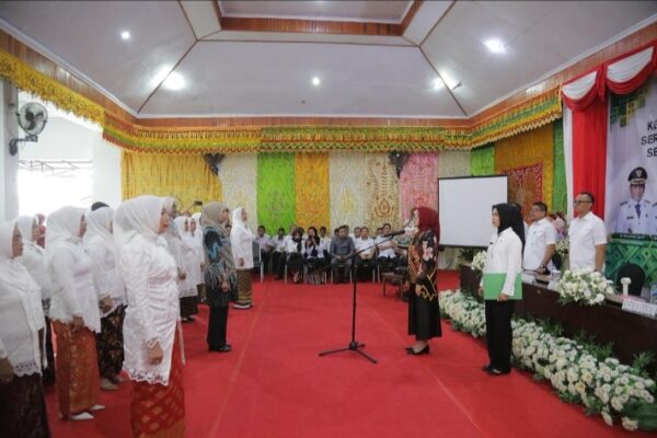 Ny Rindah Mokoginta Kukuhkan Bunda PAUD Kecamatan dan Desa