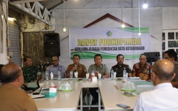 Wali Kota Weny Gaib Pimpin rapat Forkopimda 