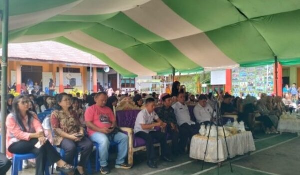 Kadis Pendidikan Kotamobagu hadiri Pentas Seni Siswa