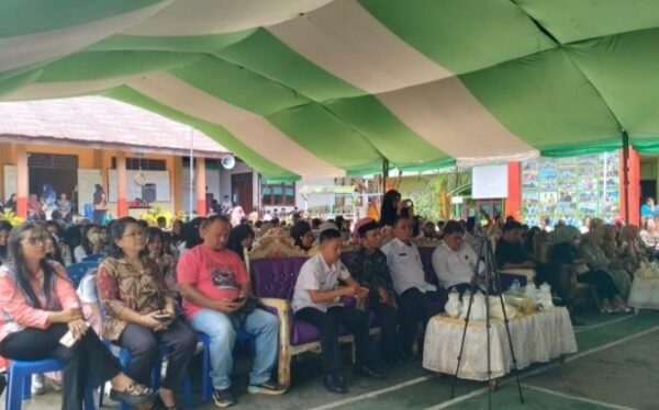 Kadis Pendidikan Kotamobagu hadiri Pentas Seni Siswa