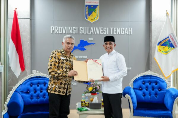 Sinergi BPN dan Pemprov Sulteng: Sertipikat Aset Daerah Resmi Diserahkan