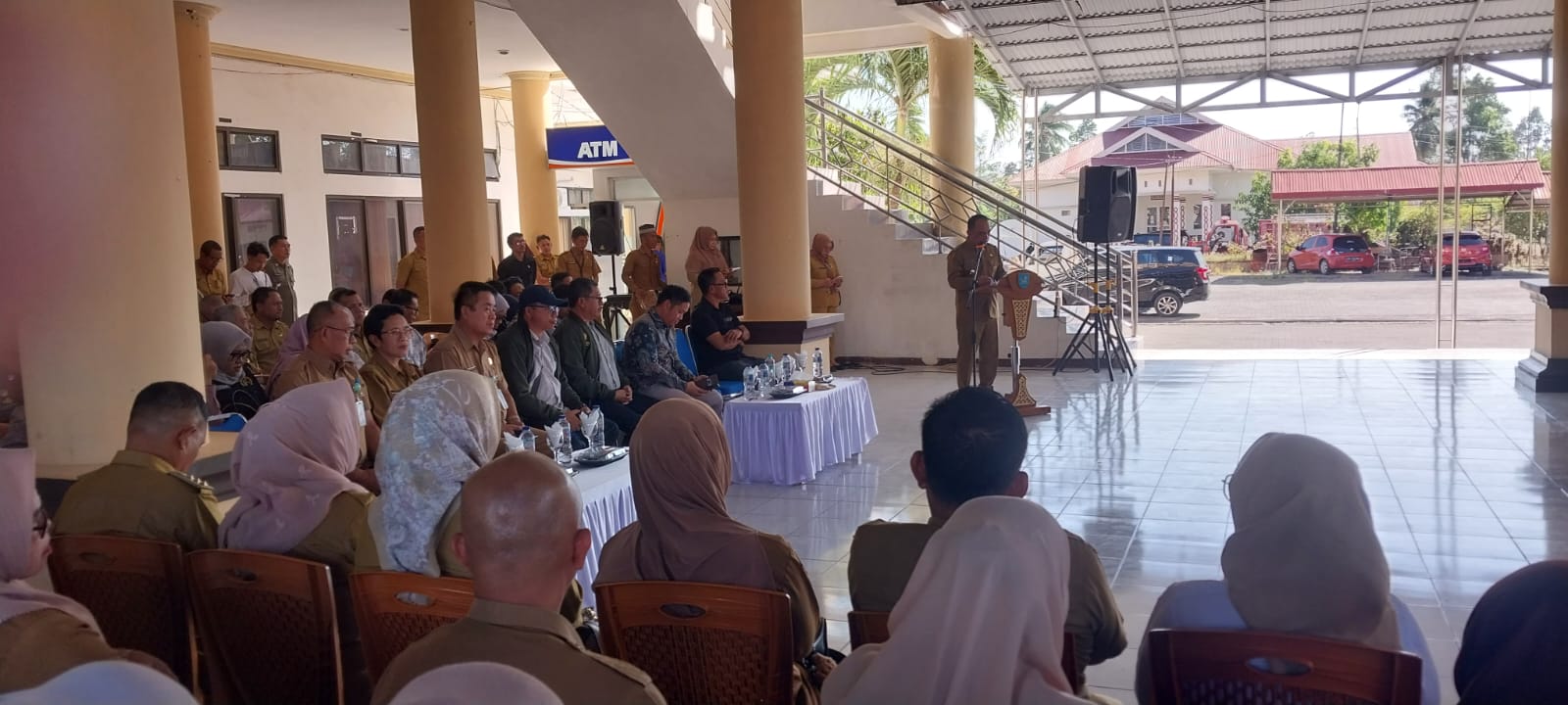 Bupati Yusra Alhabsyi sambut Mahasiswa KKN IAIN Manado