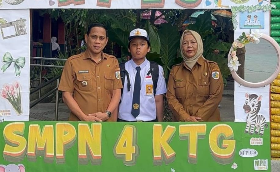 Wali Kota Weny Gaib Dukung Gerakan Ayah Mengantar Anak ke Sekolah